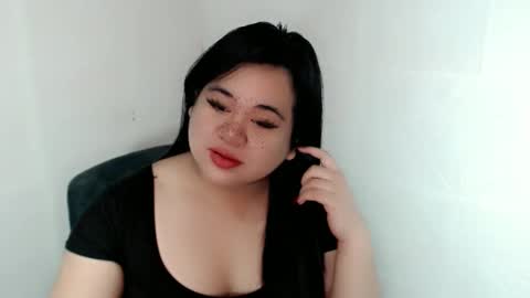 SHANTAL MARIE online show from January 8, 6:01 pm