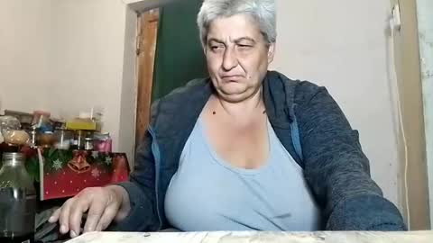 ExquisiteMature online show from September 25, 10:07 pm