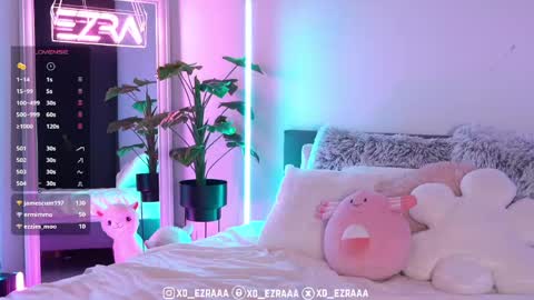 Ezra online show from April 14, 8:09 pm