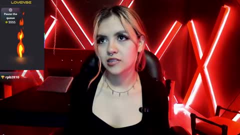 fabzy online show from April 14, 12:49 pm