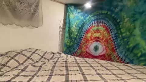 Fae online show from November 4, 8:52 am