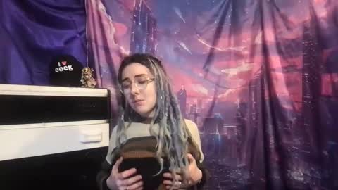 Fae online show from February 26, 11:32 am