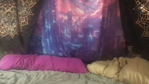 Fae online show from December 7, 10:23 am