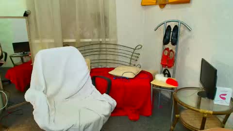 Eve online show from February 18, 7:51 am