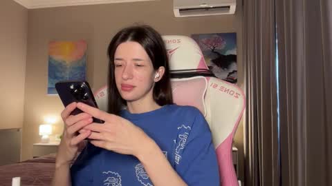 Bloom  online show from October 29, 11:36 am