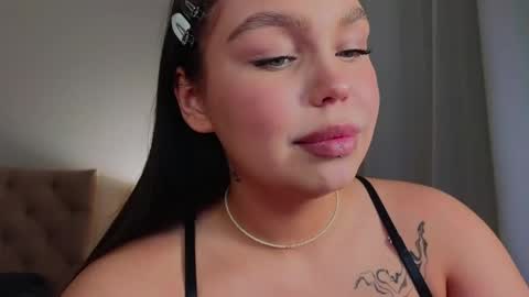 Mairy online show from December 18, 1:15 am