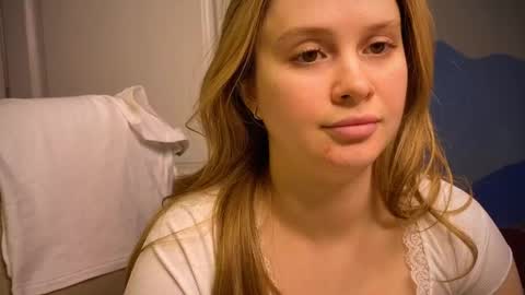 Ilona online show from October 24, 10:44 am