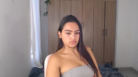 fairylatin online show from February 18, 10:25 pm