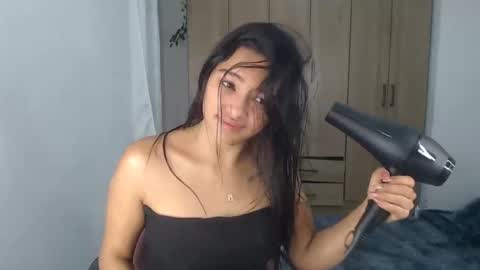 fairylatin online show from March 8, 10:19 am