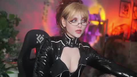 faith_chan online show from July 3, 3:01 am