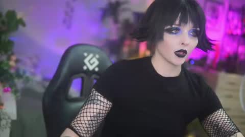 faith_chan online show from July 18, 3:21 am