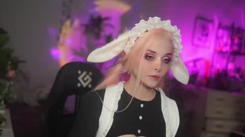 faith_chan online show from June 16, 2:23 am