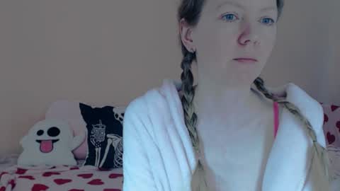 BUNNYGal online show from March 2, 7:15 am