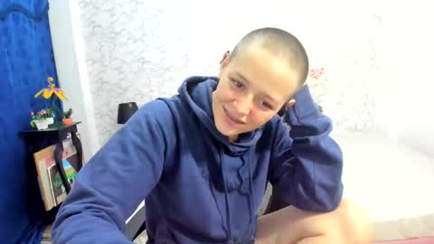 FANNY online show from February 28, 5:26 am