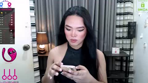 ITYS ME MONA online show from July 30, 11:11 am