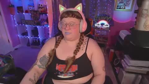 FatVeronica online show from January 31, 7:12 pm