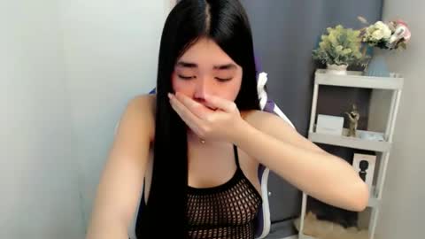 YOUR BEAUTIFUL ASIANFHEMY online show from October 15, 3:53 am