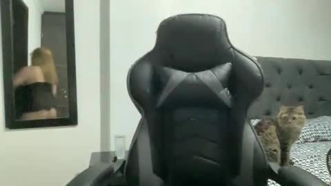 Fenix Golden17 ---- Every night after 2200 time Colombia online show from September 12, 5:19 am