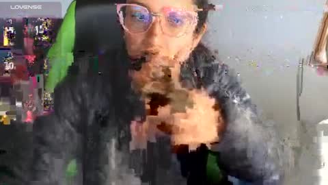 fergiecienta online show from April 24, 8:44 pm