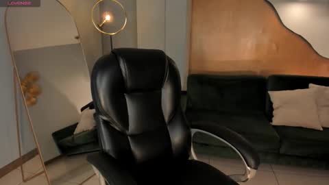 FER  online show from November 27, 2:53 pm