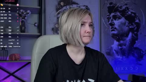 Rey online show from March 12, 8:39 am