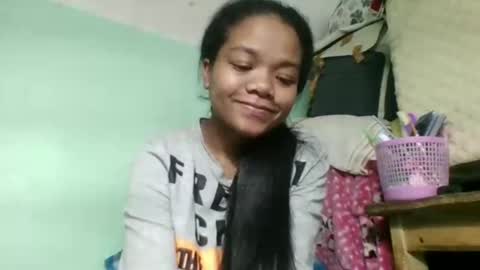 fetranialdy online show from October 25, 5:26 am