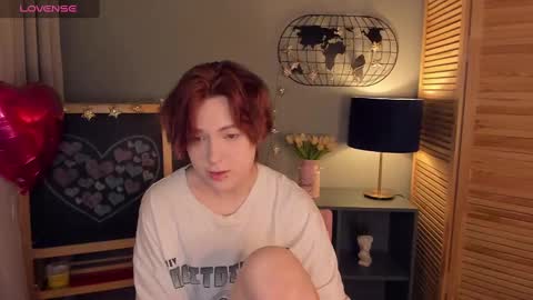 fiamoory online show from February 15, 8:54 am