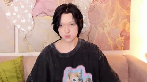 fiamoory online show from December 17, 2:17 am