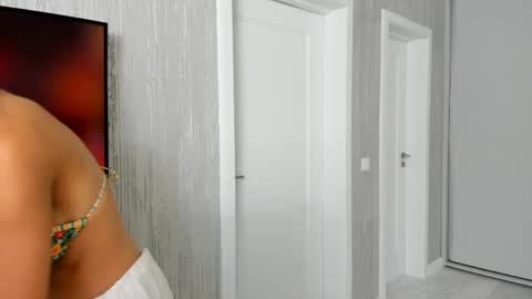 FinestChantilly online show from April 25, 9:23 am