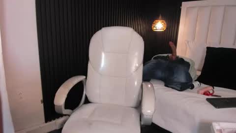 Firedoll online show from March 12, 4:59 am