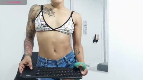 fit_valkiria online show from February 11, 7:15 pm