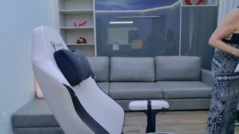 Bianca online show from April 14, 6:52 pm