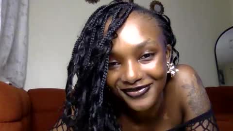 sheery online show from February 25, 7:45 pm