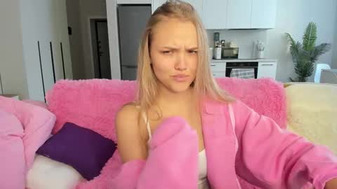 Mona online show from November 30, 5:33 am