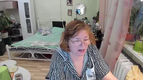 Flowerlower online show from January 31, 7:11 pm