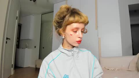 Flower online show from March 13, 4:30 pm