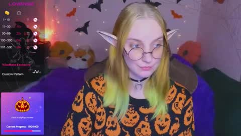 Agatha online show from October 26, 3:07 pm