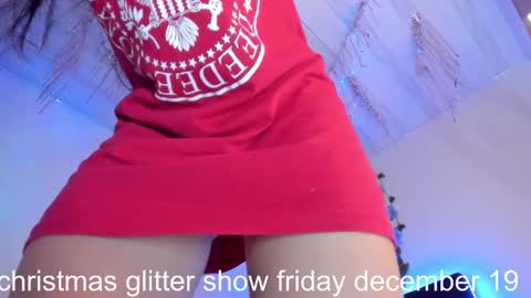 lia online show from December 19, 12:15 am