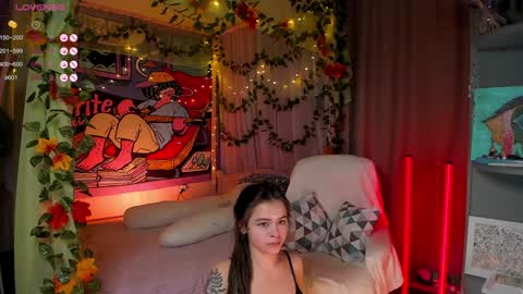     online show from December 4, 5:38 am