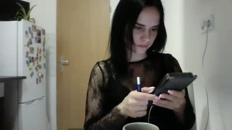 forever2609 online show from March 8, 6:24 pm