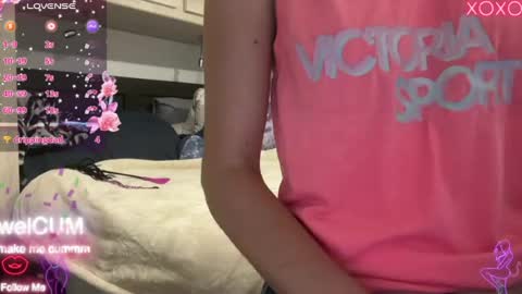 Elaine online show from June 11, 8:27 pm