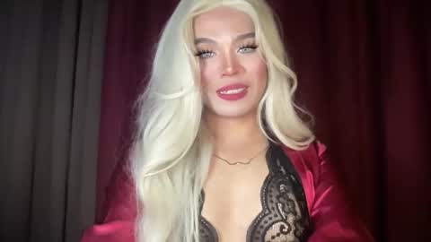 KITTY online show from March 15, 4:03 am