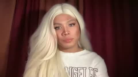 KITTY online show from April 18, 10:40 am