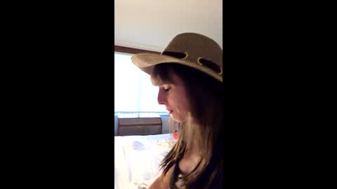 Lex Vive foxygamer cb online show from April 21, 10:17 pm