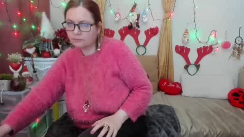 foxydesiree online show from January 1, 9:09 pm