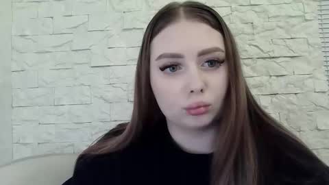 Alice online show from January 17, 3:08 pm