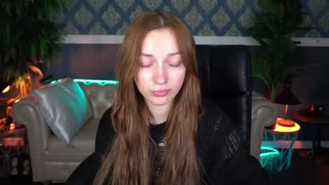 Maya online show from April 23, 5:15 pm