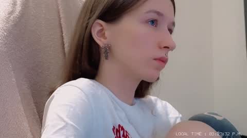 fran_bow online show from December 10, 12:27 pm