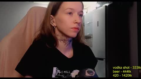 fran_bow online show from October 10, 8:08 am