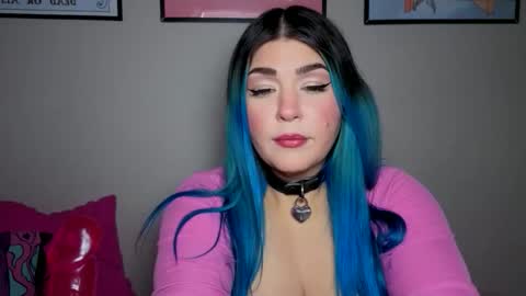 FrannaBanana online show from December 1, 9:39 pm